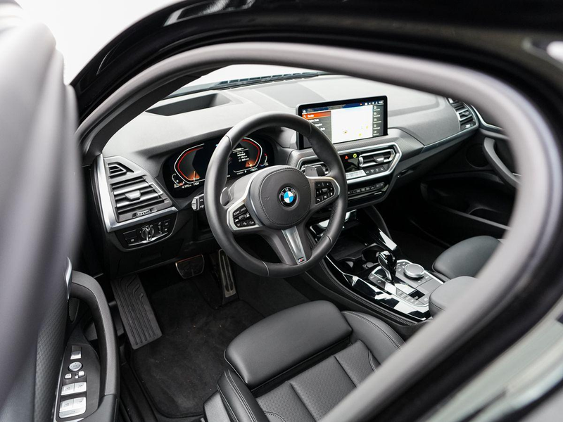 BMW X4 xDrive20d M-Sport AHK PANO ACC Laser HuD KoZg — photo 2