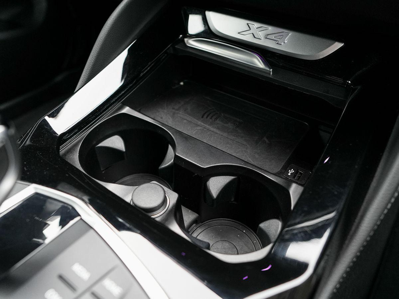 BMW X4 xDrive20d M-Sport AHK PANO ACC Laser HuD KoZg — photo 15