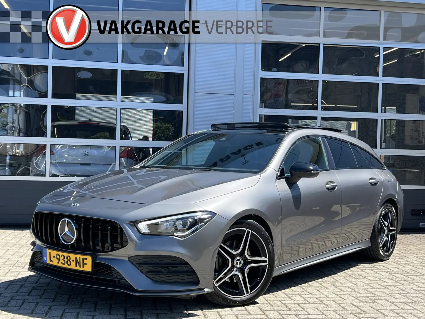 Mercedes-Benz CLA 180 Shooting Brake Business Solution AMG | Navigatie | Grijs - 1