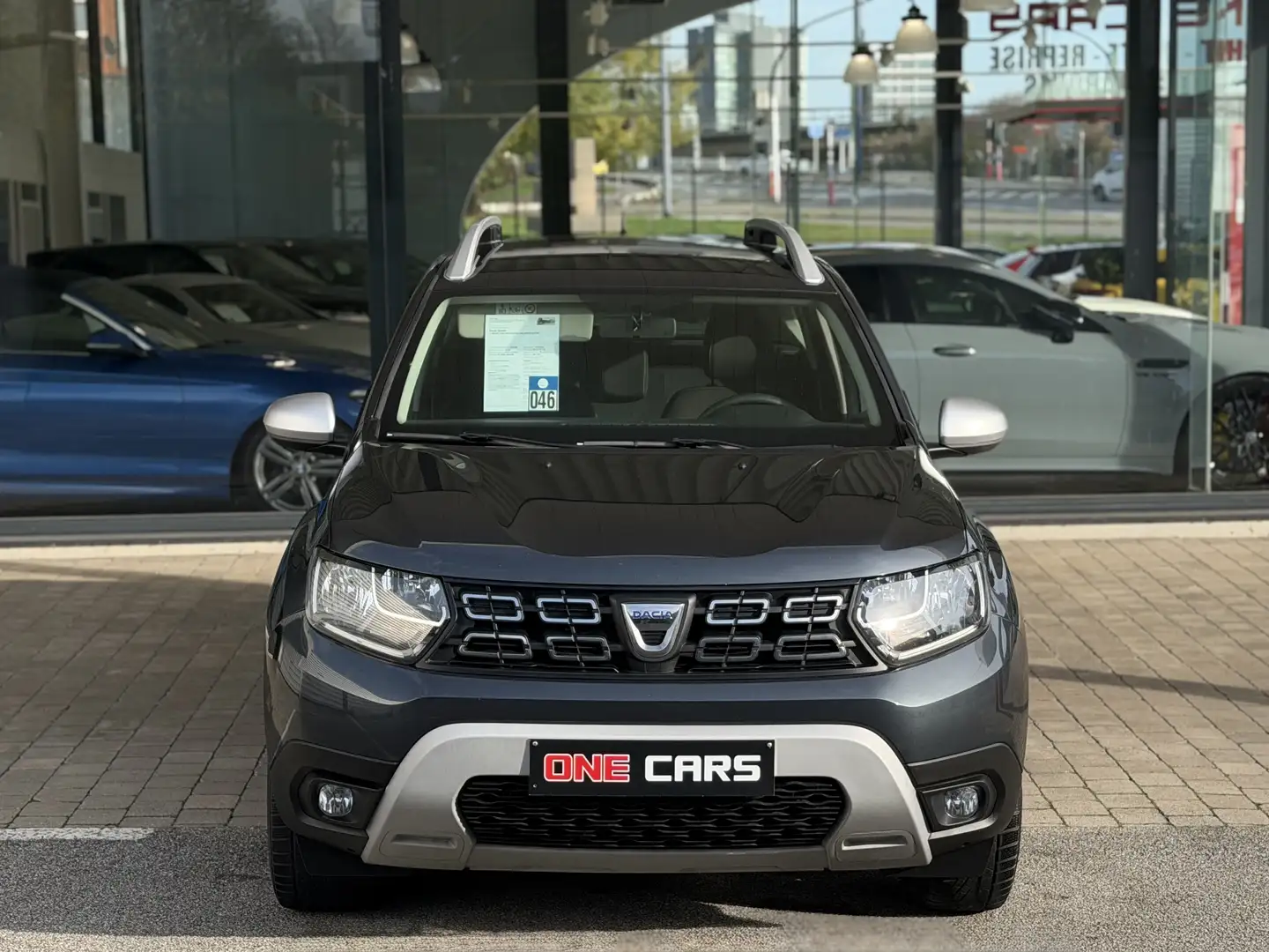 Dacia Duster 1.5dCi 115cv EURO6d GPS-CLIM-PDC-JA16-1PROP-GAR1AN Noir - 2