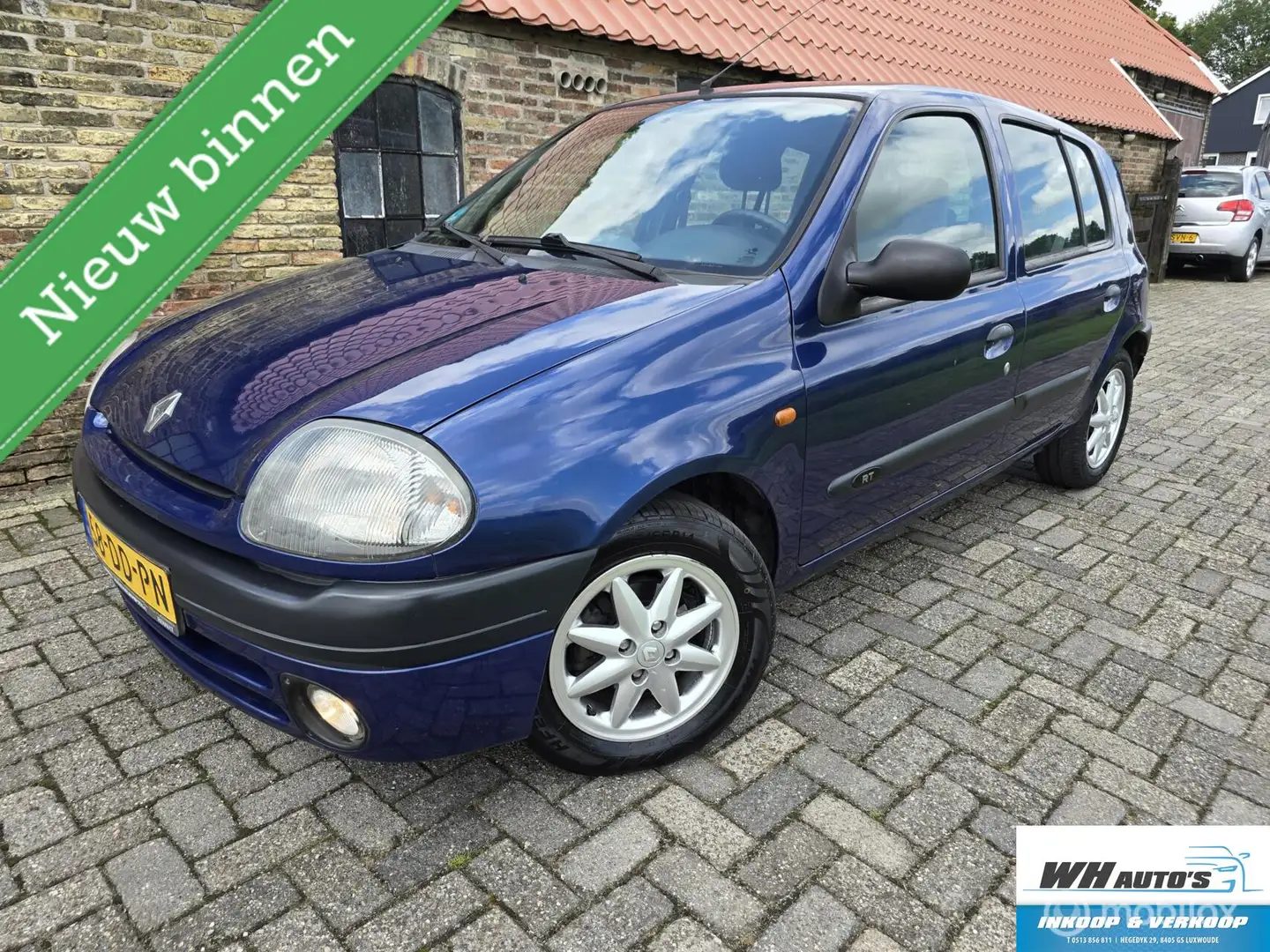 Renault Clio 1.6 RN Automaat Bleu - 1