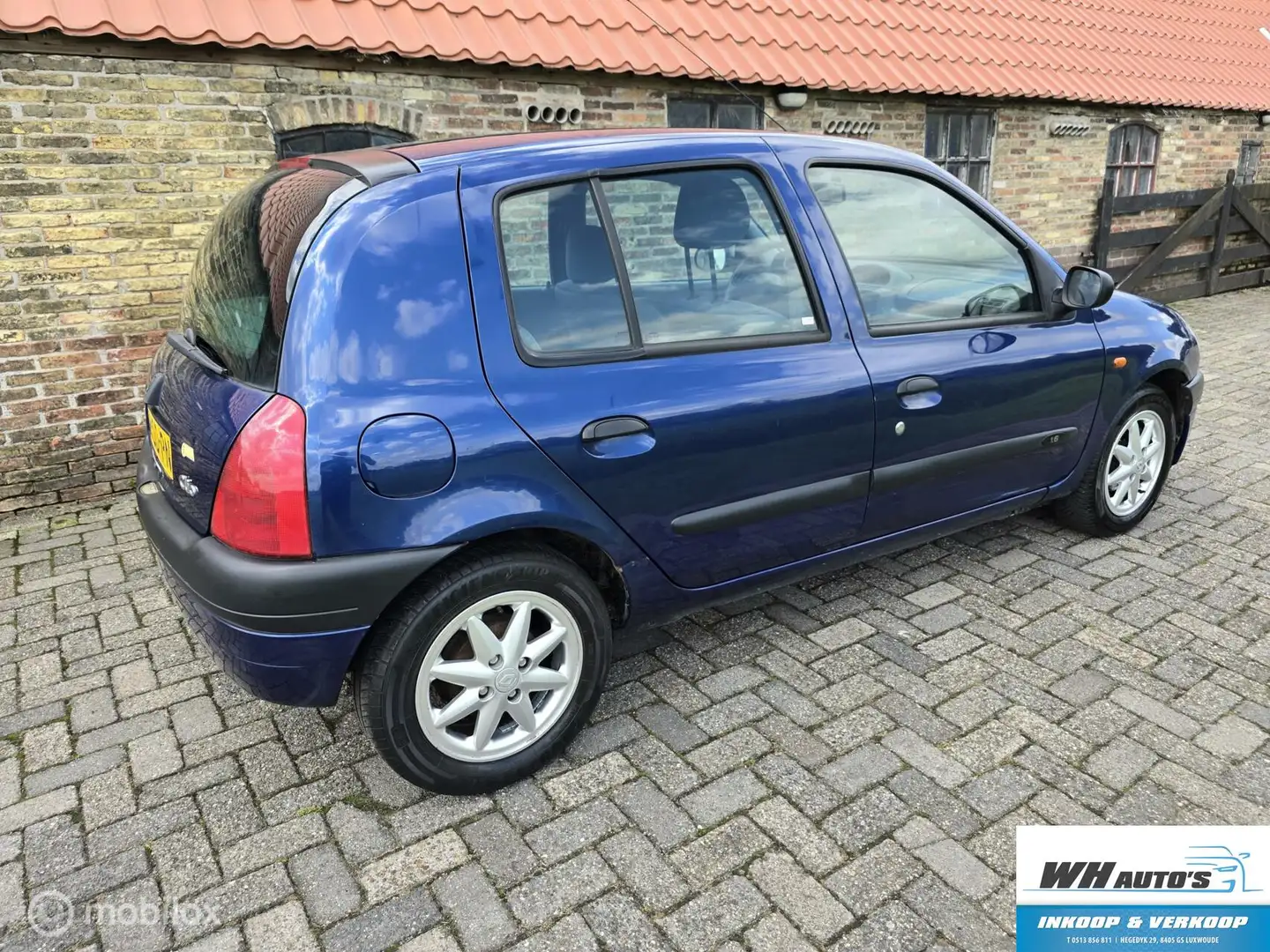 Renault Clio 1.6 RN Automaat Bleu - 2