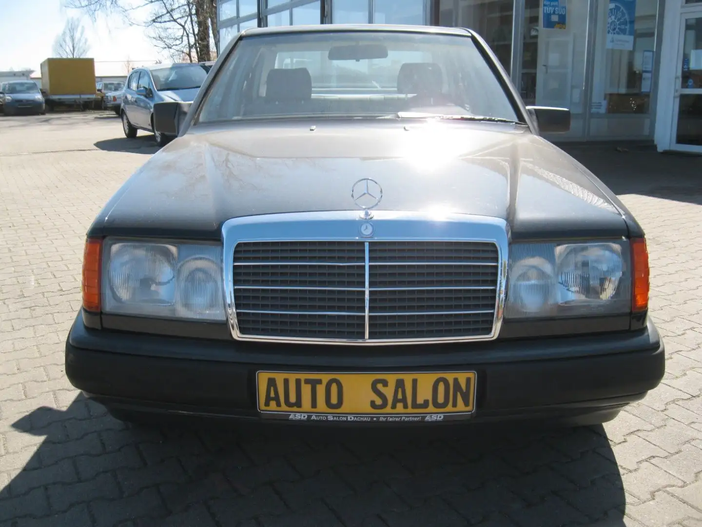 Mercedes-Benz 260 E  W124  Lim. *Topzustand aus Erstbesitz* Blau - 2