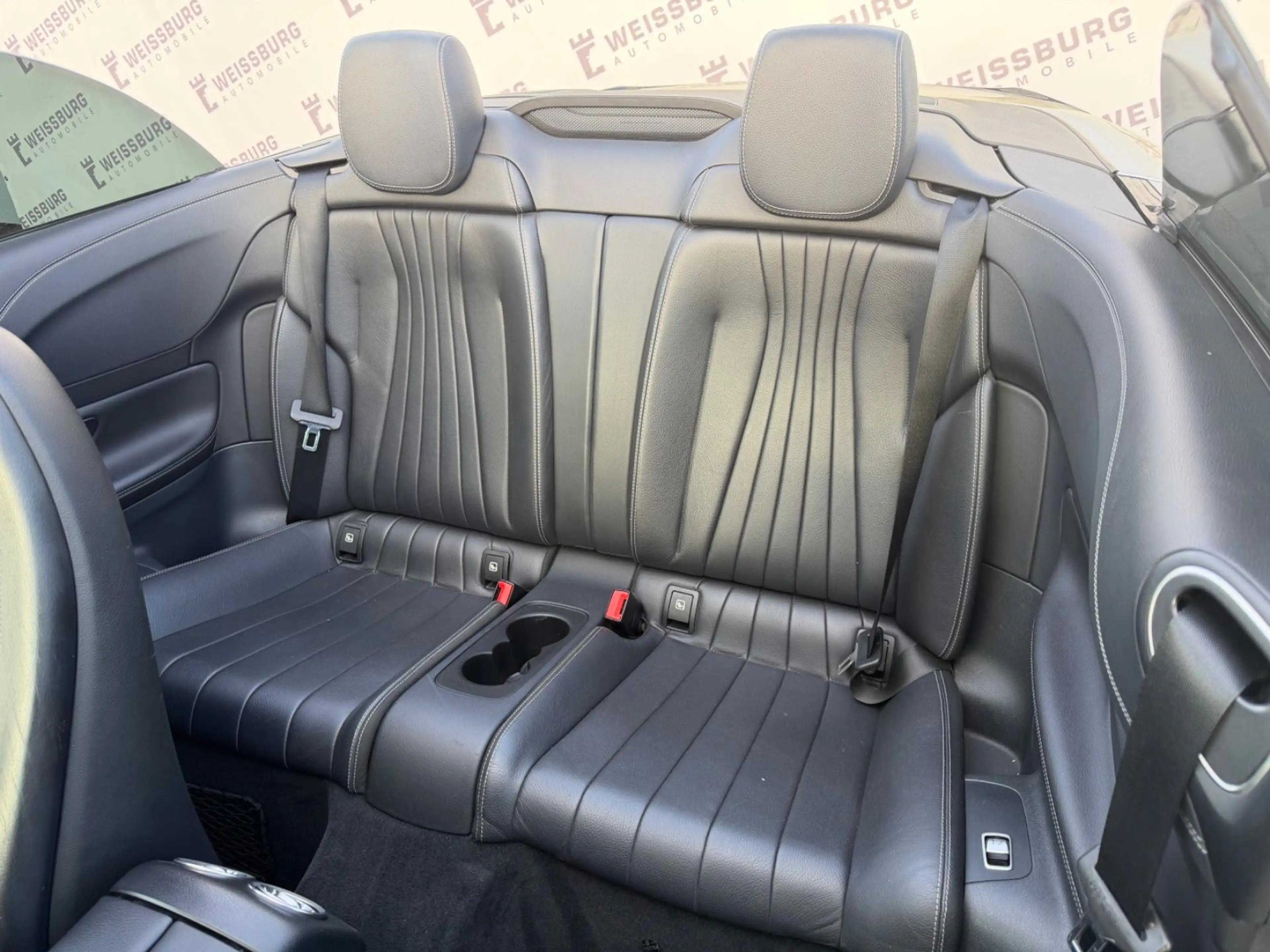 Mercedes-Benz E 400 E400 Cabrio 4Matic*AMG*SITZLÜFTUNG*AIRSCRAF*RFK — photo 13