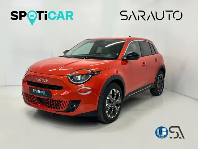 Fiat 600 600e 115kw 54kwh La prima