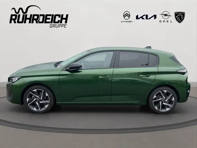 Peugeot 308 view 2