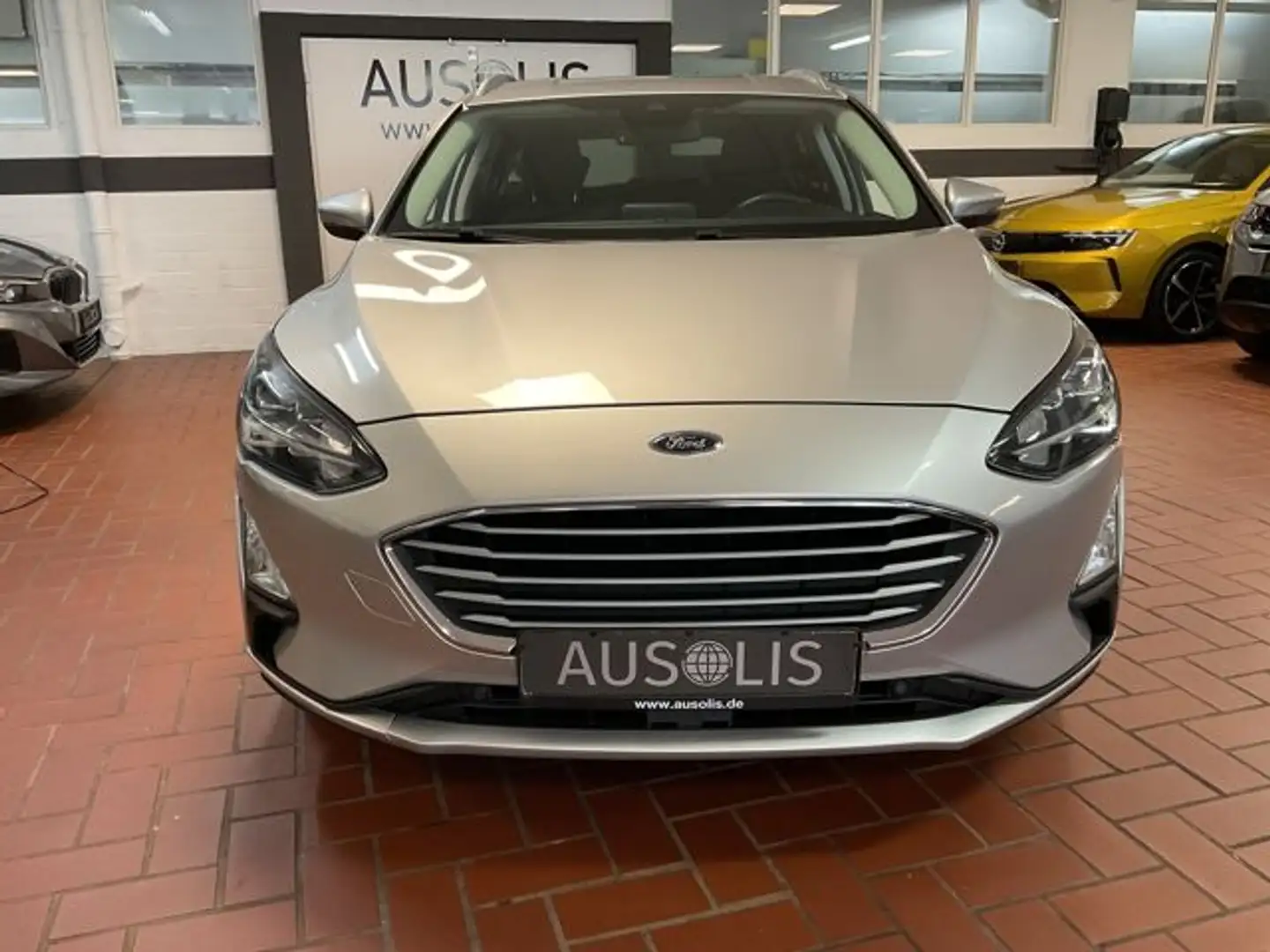 Ford Focus Turnier 1.5 Cool & Connect Navi,Kamera,LED Argento - 2