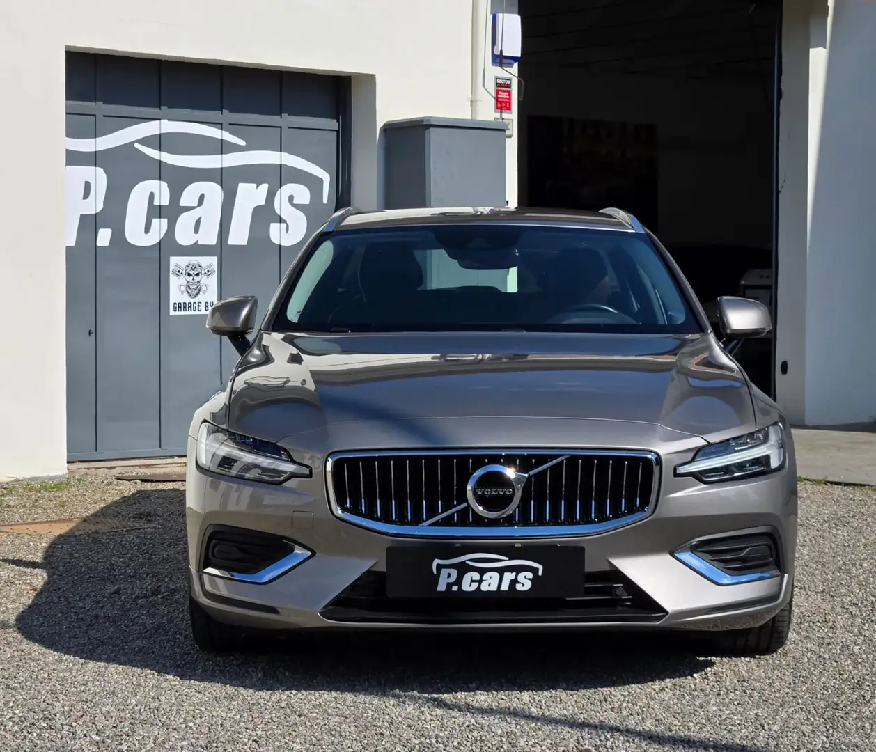 Volvo V60 D4 Inscription Grigio - 2