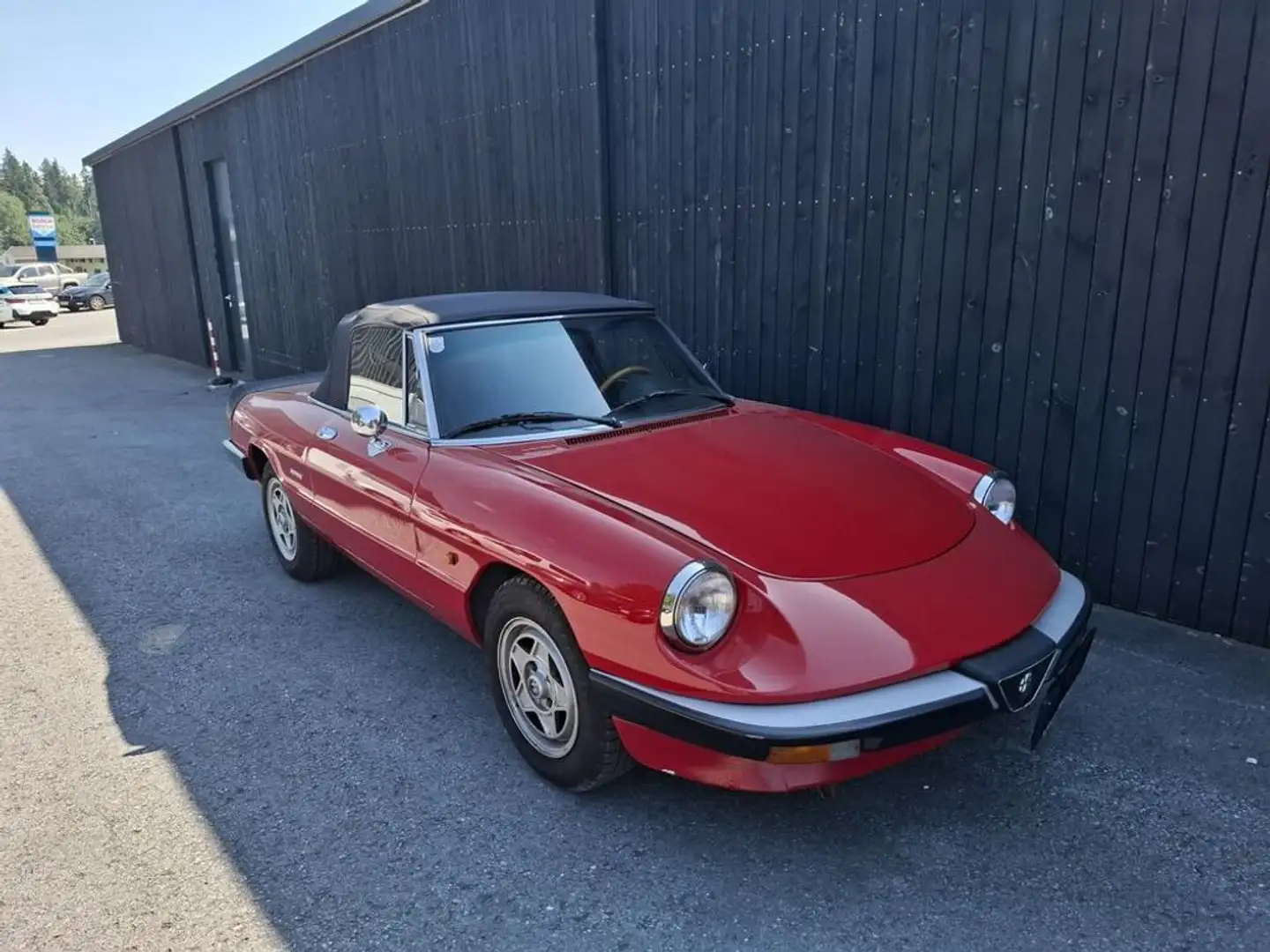 Alfa Romeo Spider 2.0 / 115 Rot - 1