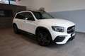 Mercedes-Benz GLB 250 4MATIC AMG Line Weiß - thumbnail 1