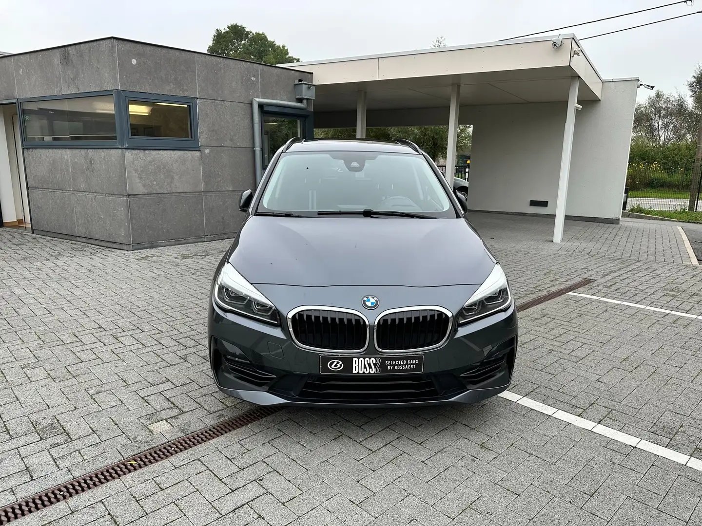 BMW 216 i -Gran Tourer - Sportline - LED - Camera - Pano Gris - 2
