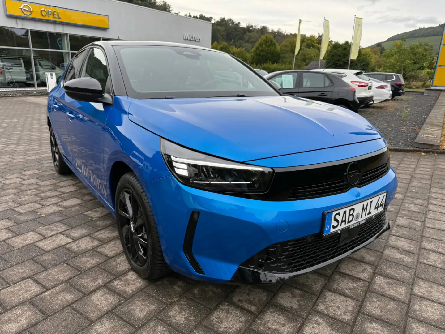 Opel Corsa YES 1.2 Turbo Blau - 1