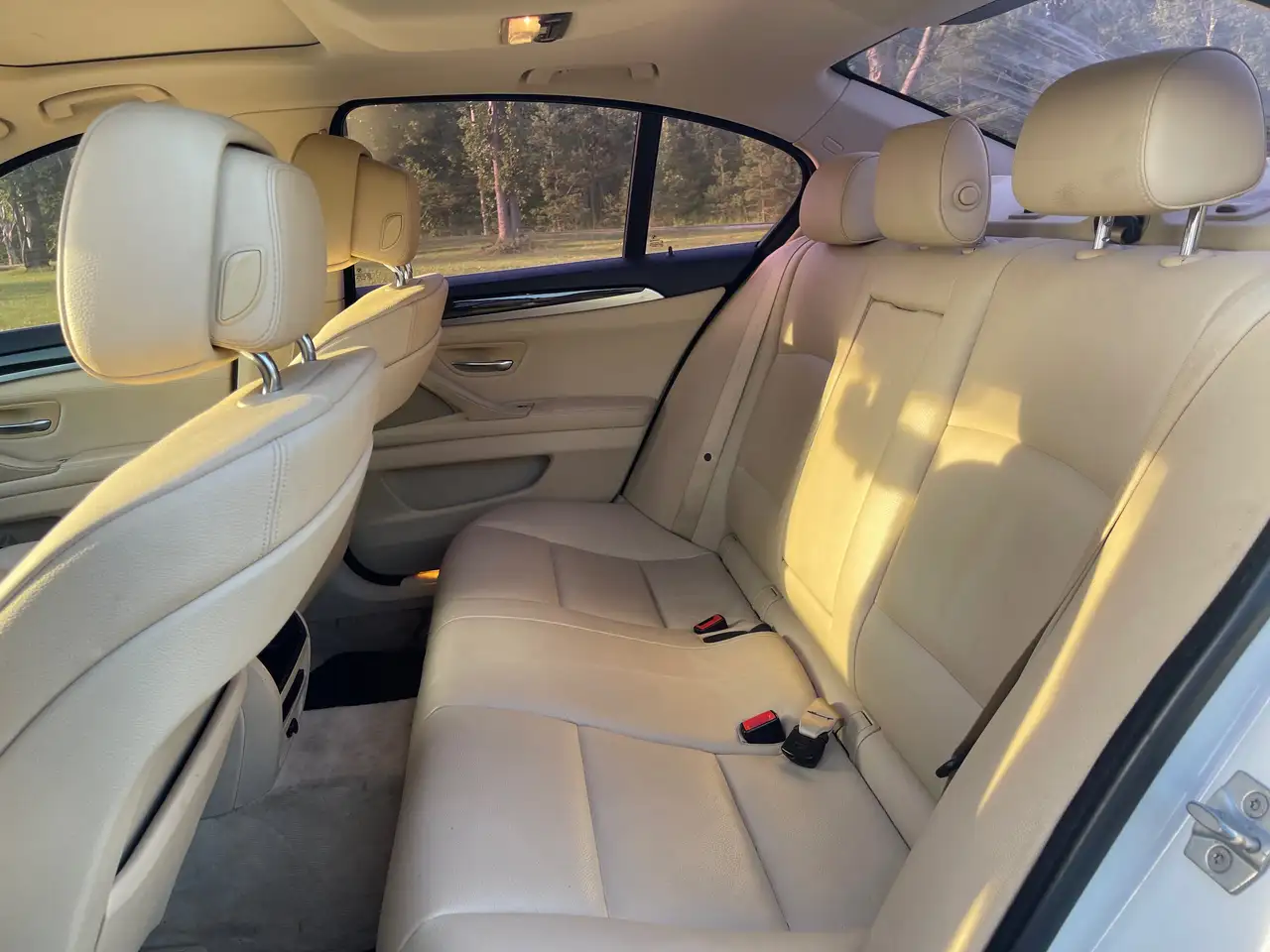 BMW 5 Series photo BMW 5 Series