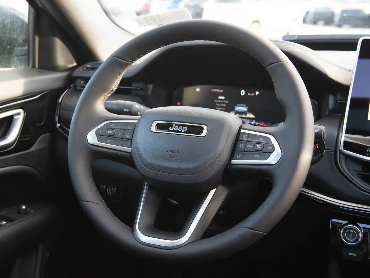 Jeep Compass photo Jeep Compass