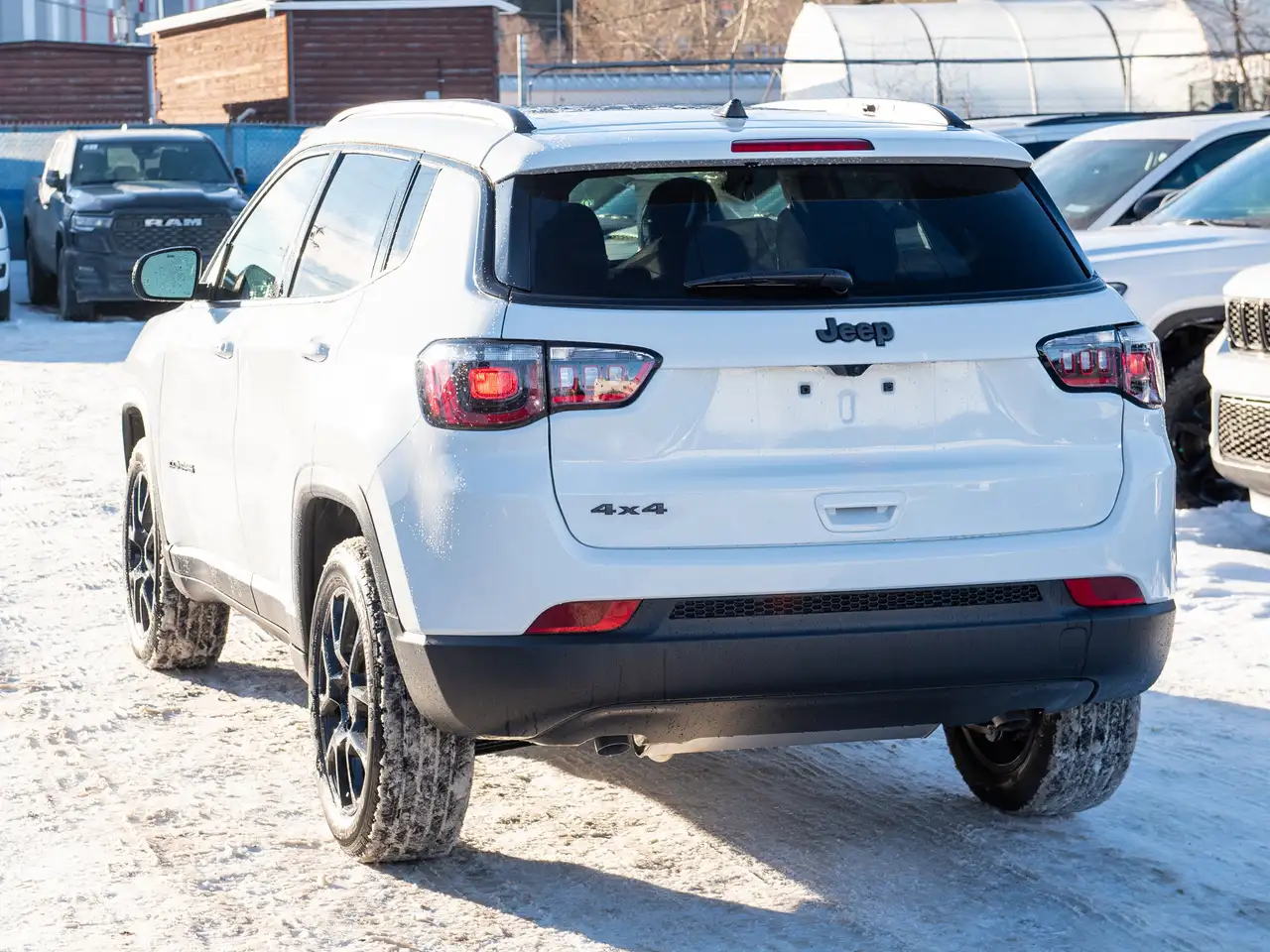 Jeep Compass photo Jeep Compass