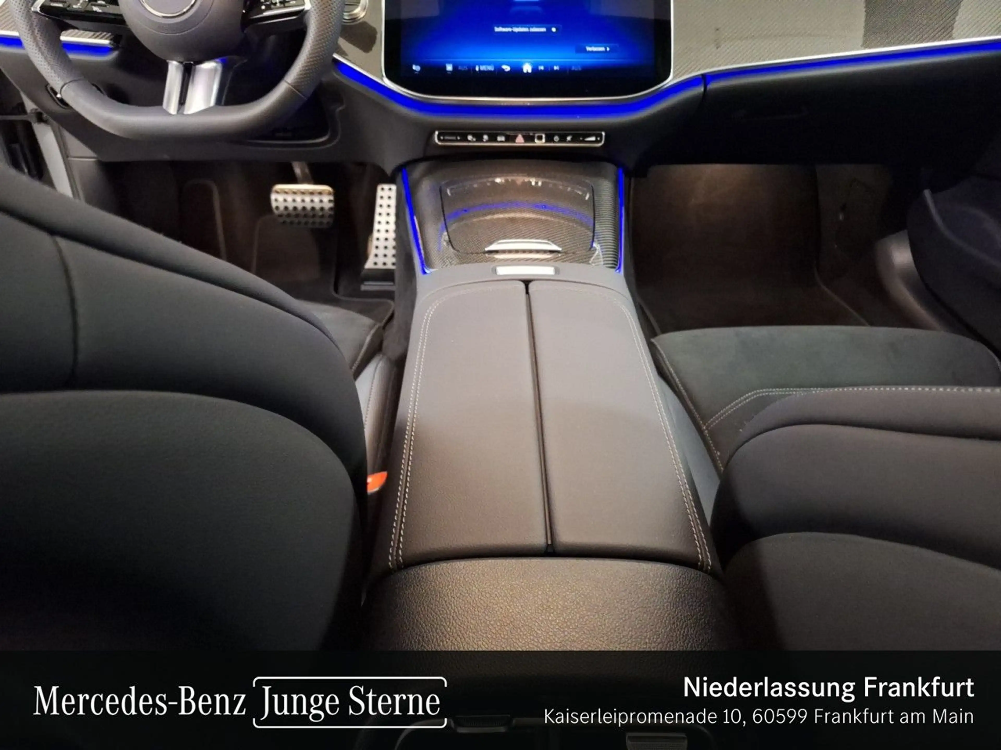 Mercedes-Benz E 400 e 4M Hybrid AMG Carbon Fahrass 360° Pano HUD — photo 15