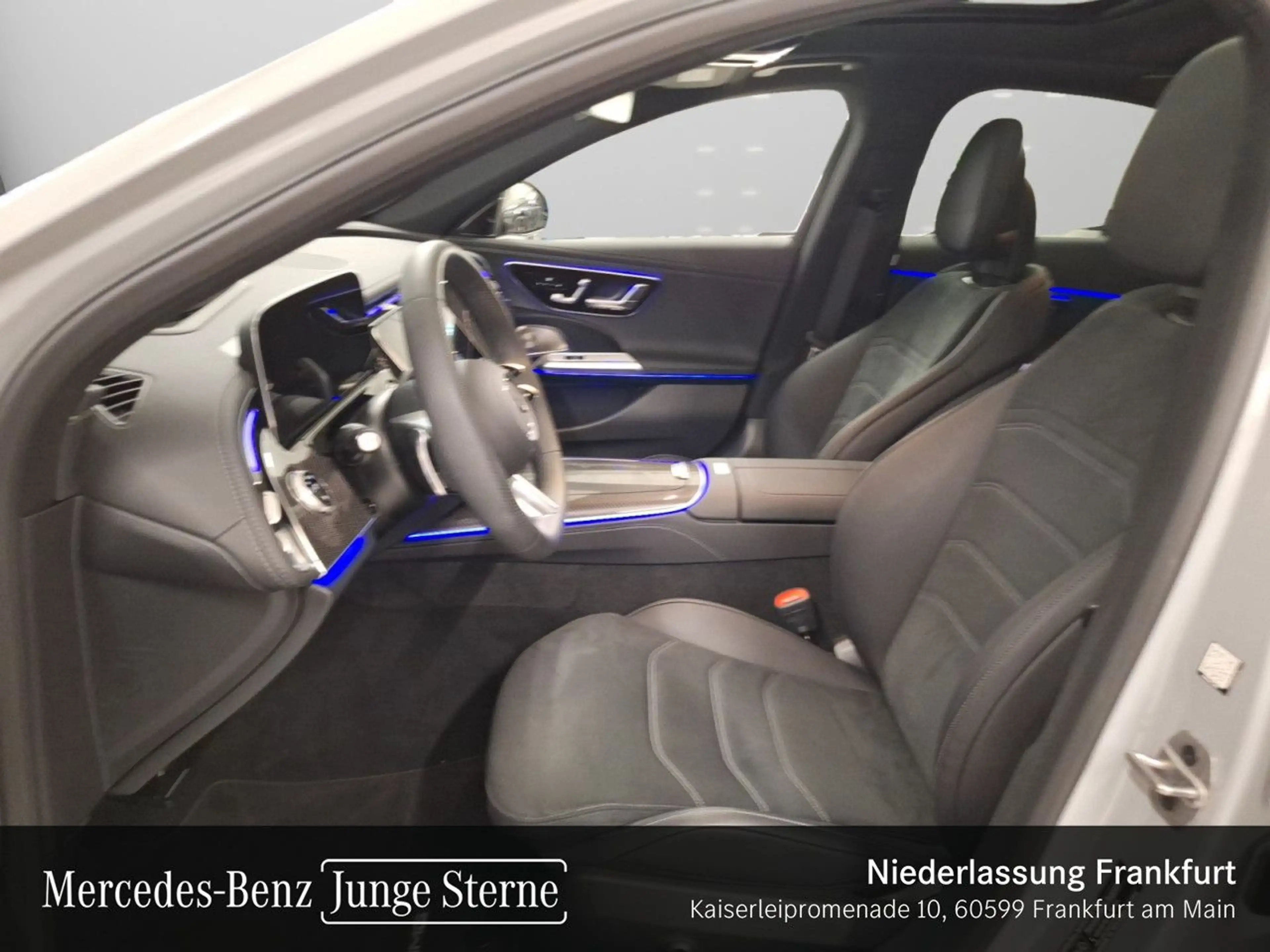 Mercedes-Benz E 400 e 4M Hybrid AMG Carbon Fahrass 360° Pano HUD — photo 11