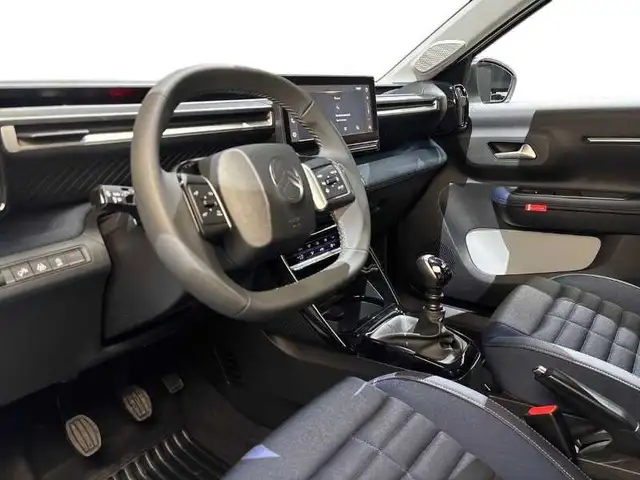 Citroen C3 Aircross view 11