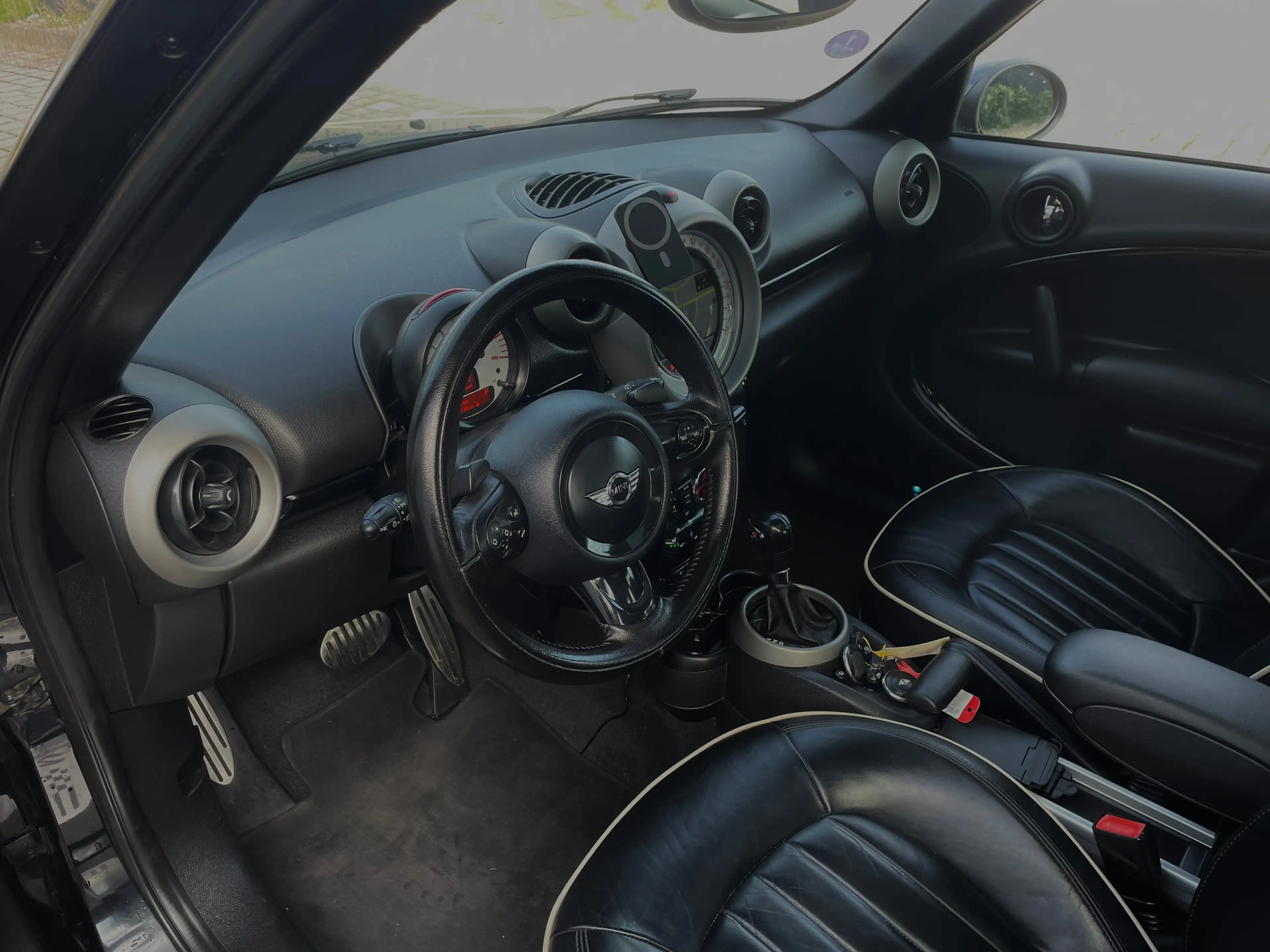 MINI Cooper S Countryman Cooper S All4 Panorama Leder AHK Keyless Go — photo 13