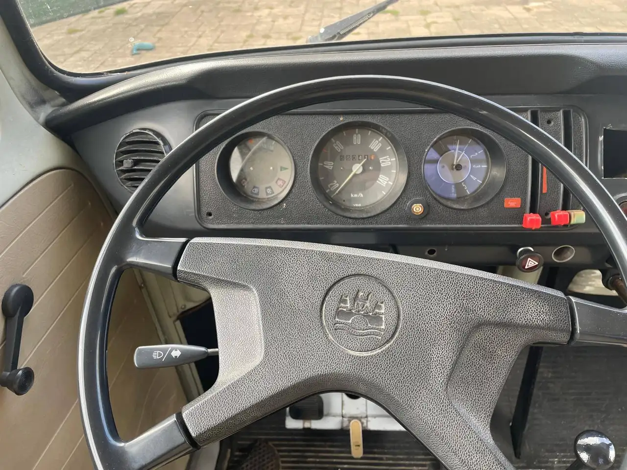 Volkswagen T2B Camper/Bus 1973, foto 7
