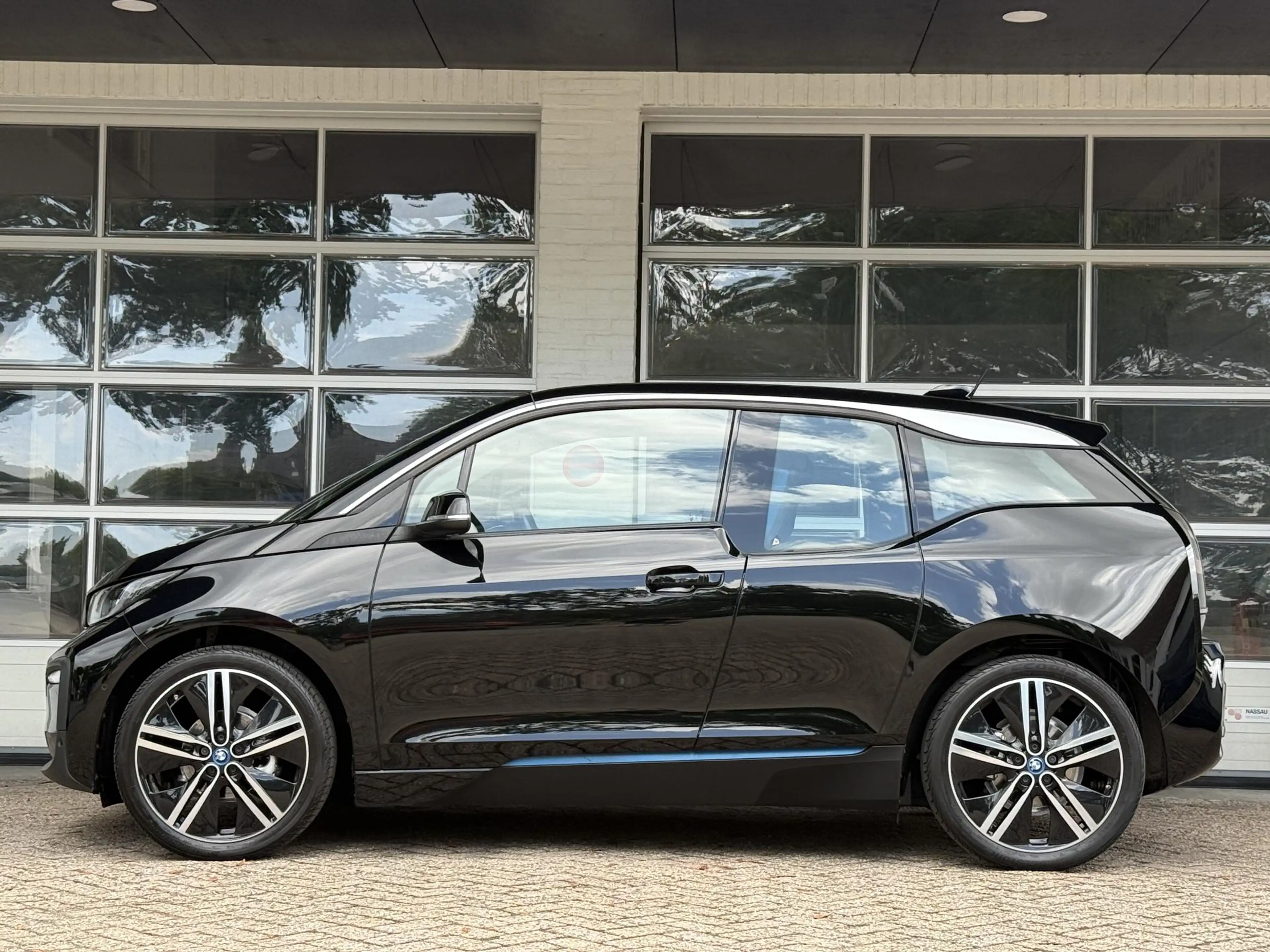BMW i3 Executive Edition 120Ah 42 kWh | NAVIGATIE PROFF | — photo 3