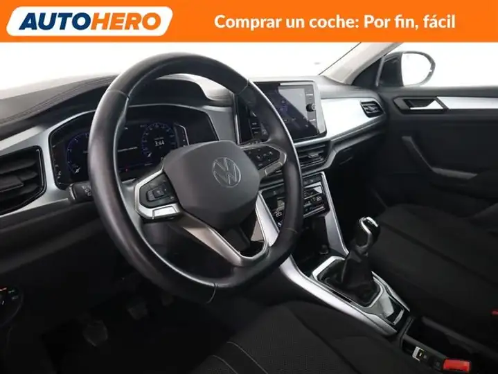 Volkswagen T-Roc 2022, foto 12