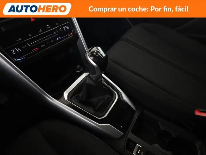 Volkswagen T-Roc 2022, foto 27
