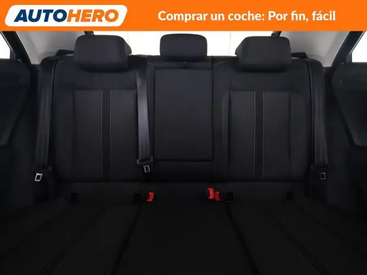 Volkswagen T-Roc 2022, foto 16
