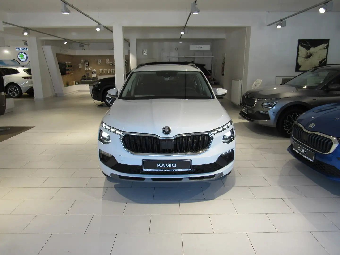 Skoda Kamiq Tour 1.0 TSI 85 kW Weiß - 2