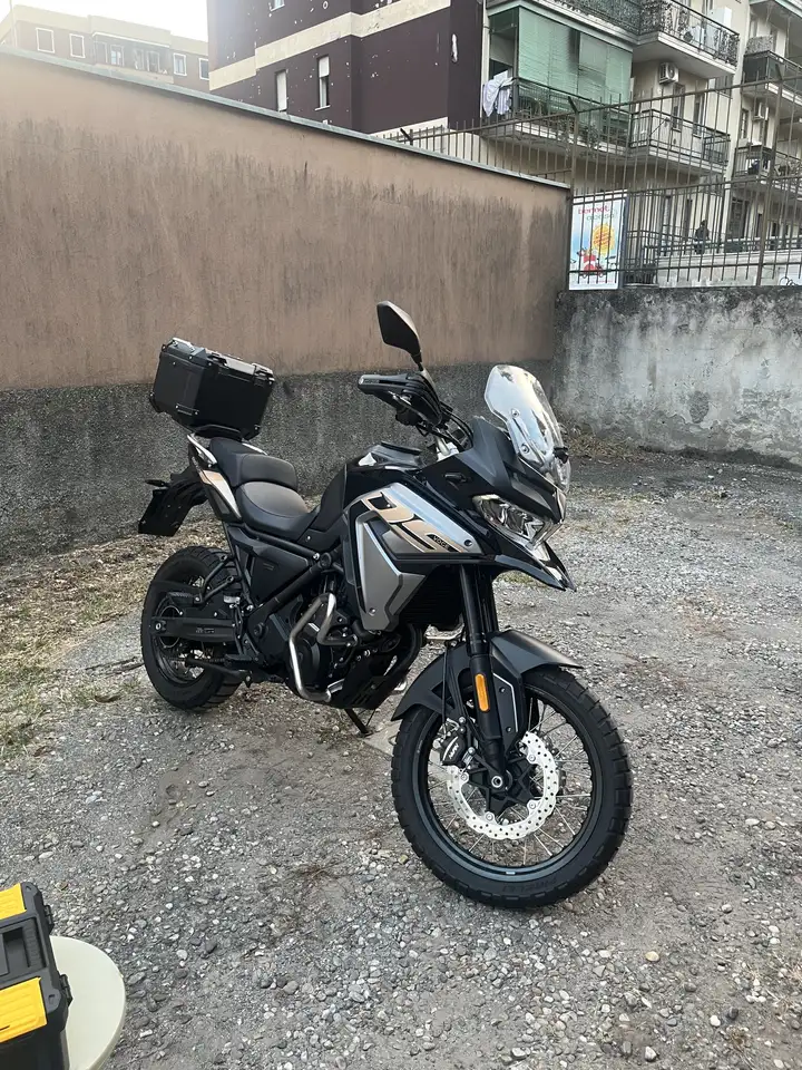 Voge 650DSX