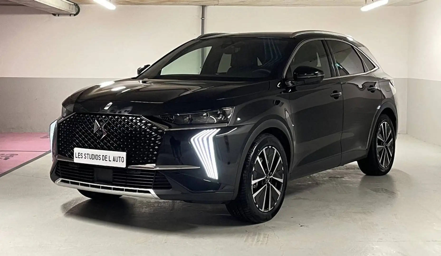 DS Automobiles DS 7 Crossback E-TENSE 4x4 300ch Rivoli Noir - 1