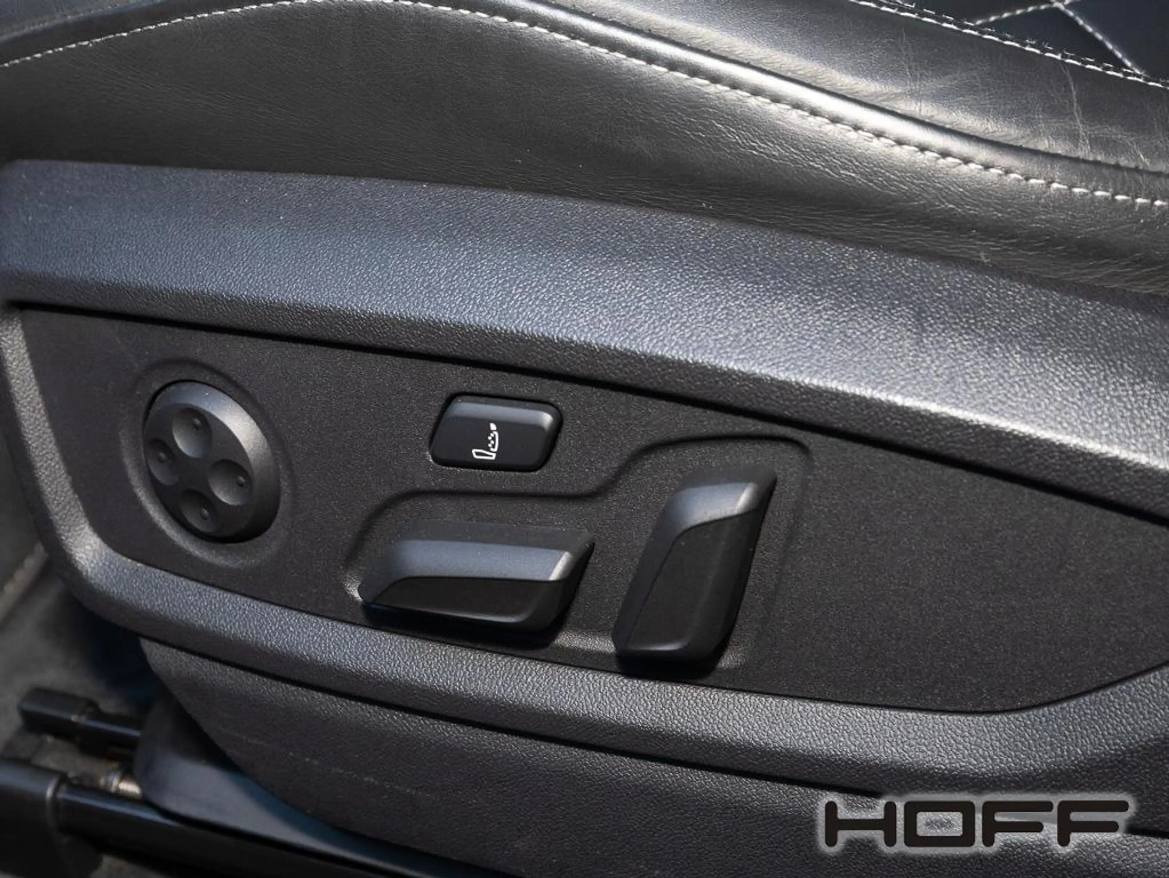 Audi SQ5 TDI quattro Ahk Matrix 360 Luftfahrwerk B&O 20 Zol — photo 12