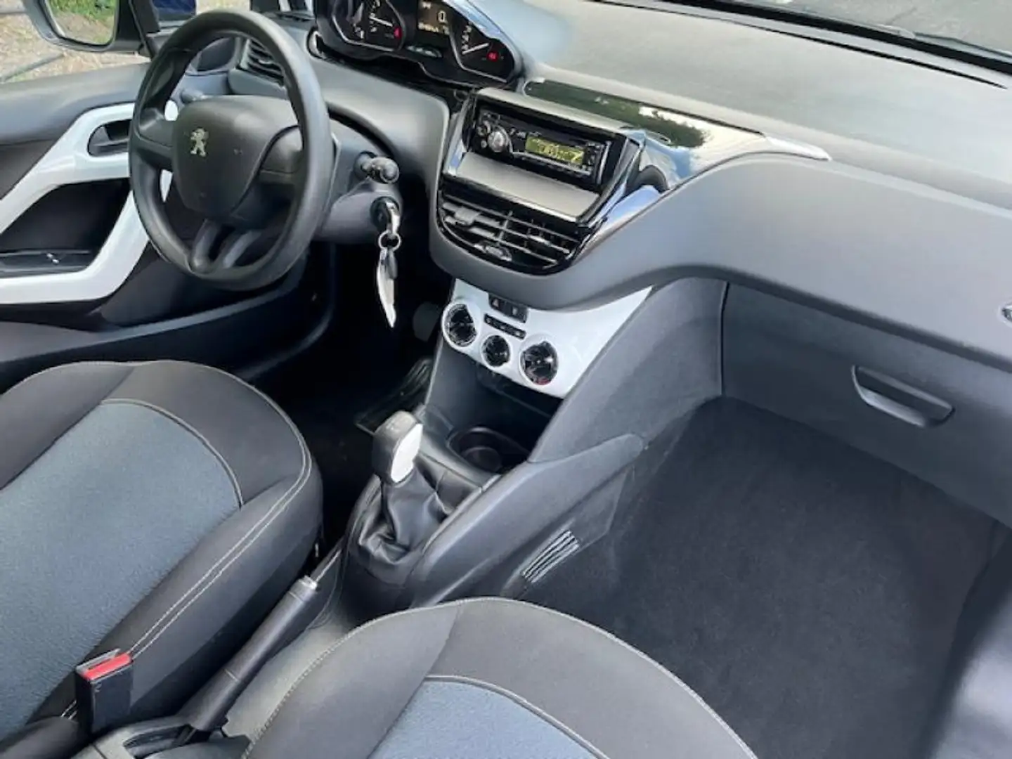 Peugeot 208 II Like Weiß - 2