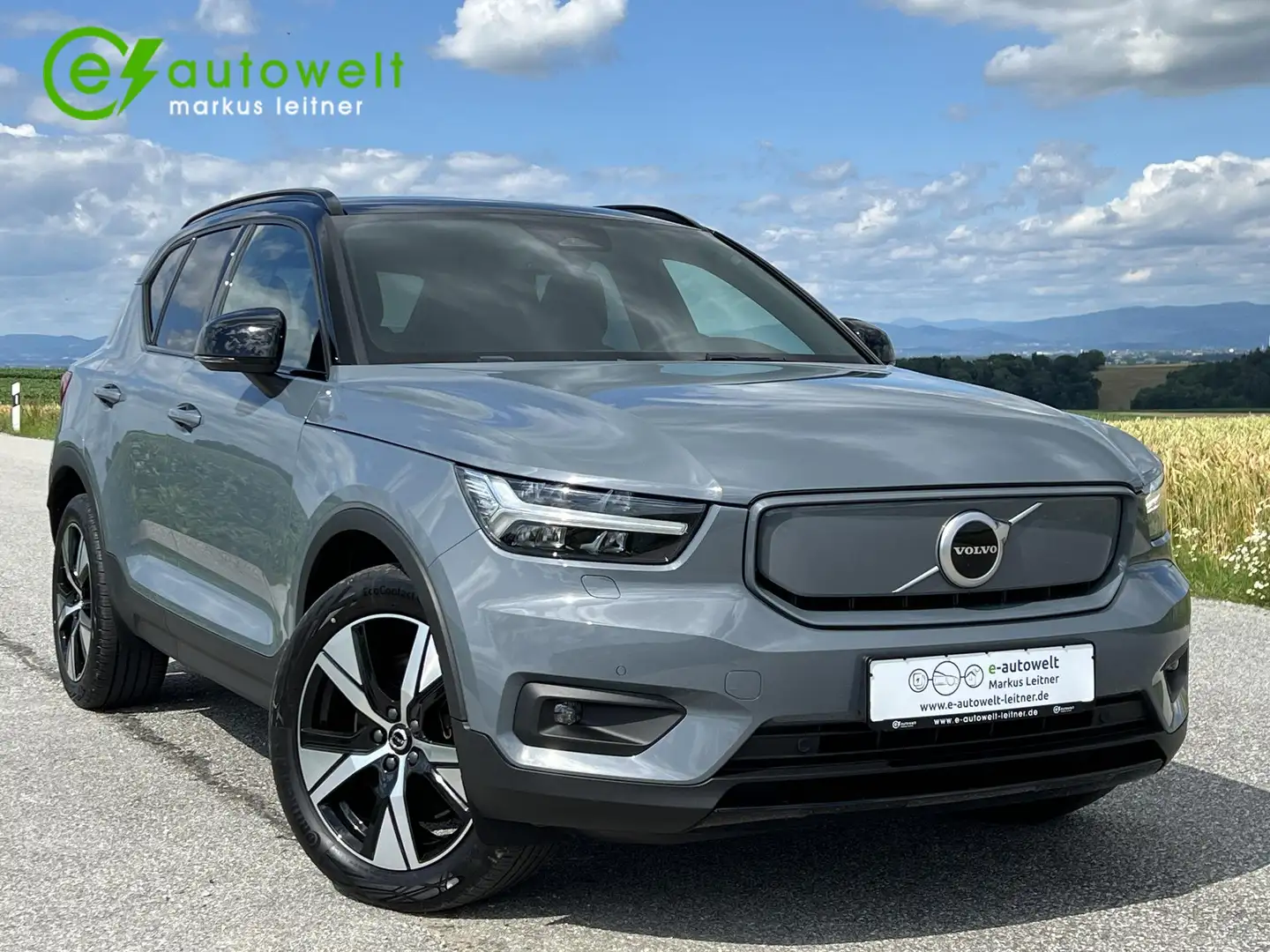 Volvo XC40 Recharge P8 AWD R-Design Xenium Thors Hammer RFK Gris - 2