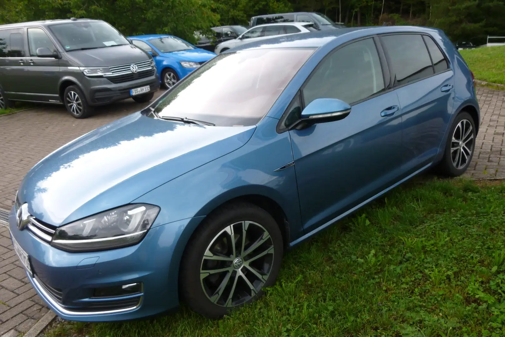 Volkswagen Golf Lounge BMT Bleu - 2