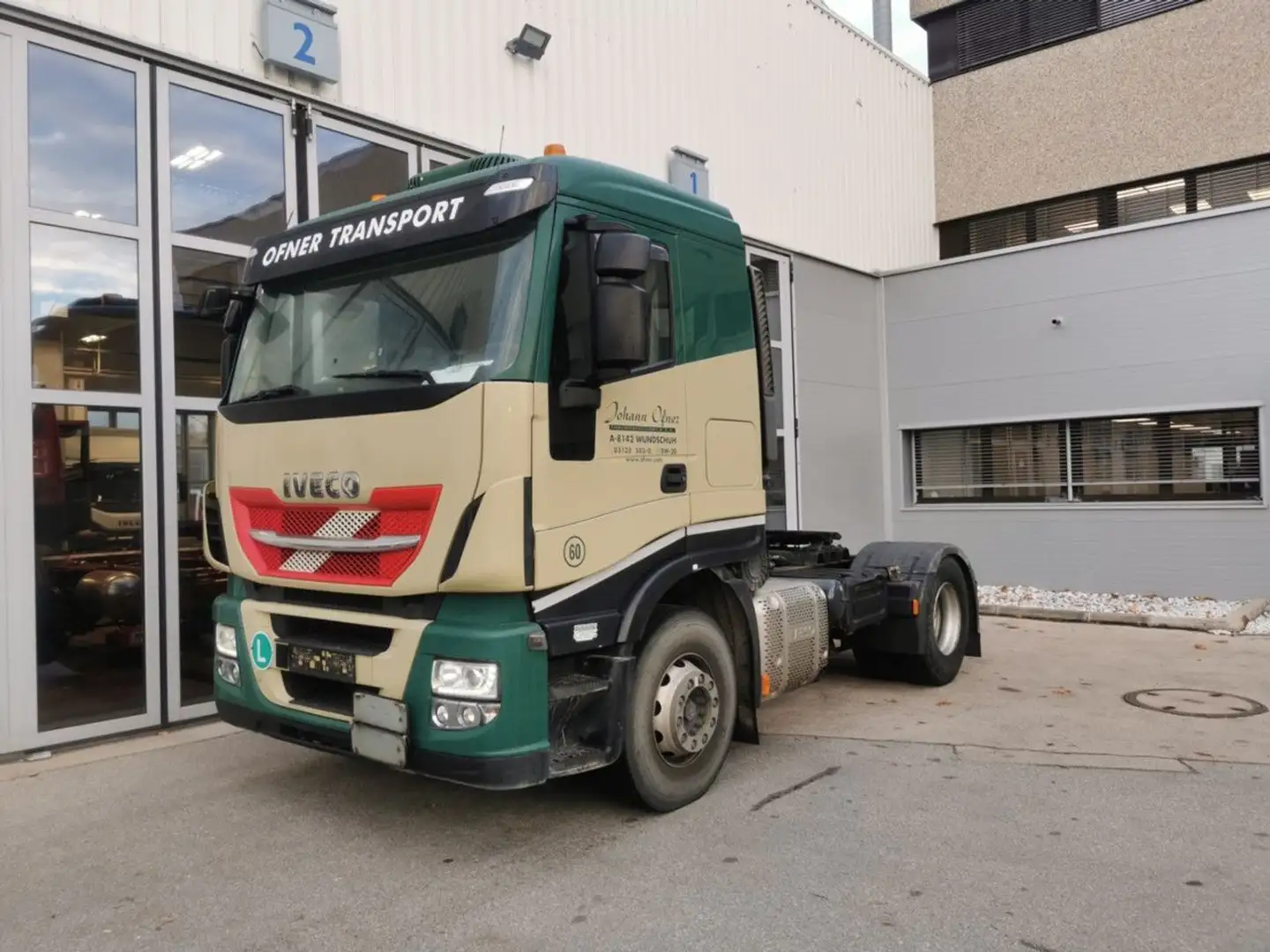 Iveco AS440S46T/P Kipphydraulik Grün - 1