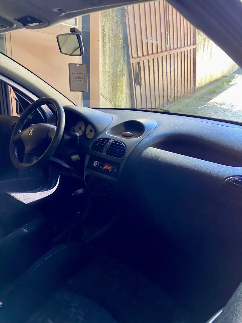 Peugeot 206 3p 1.4 hdi XT - 2