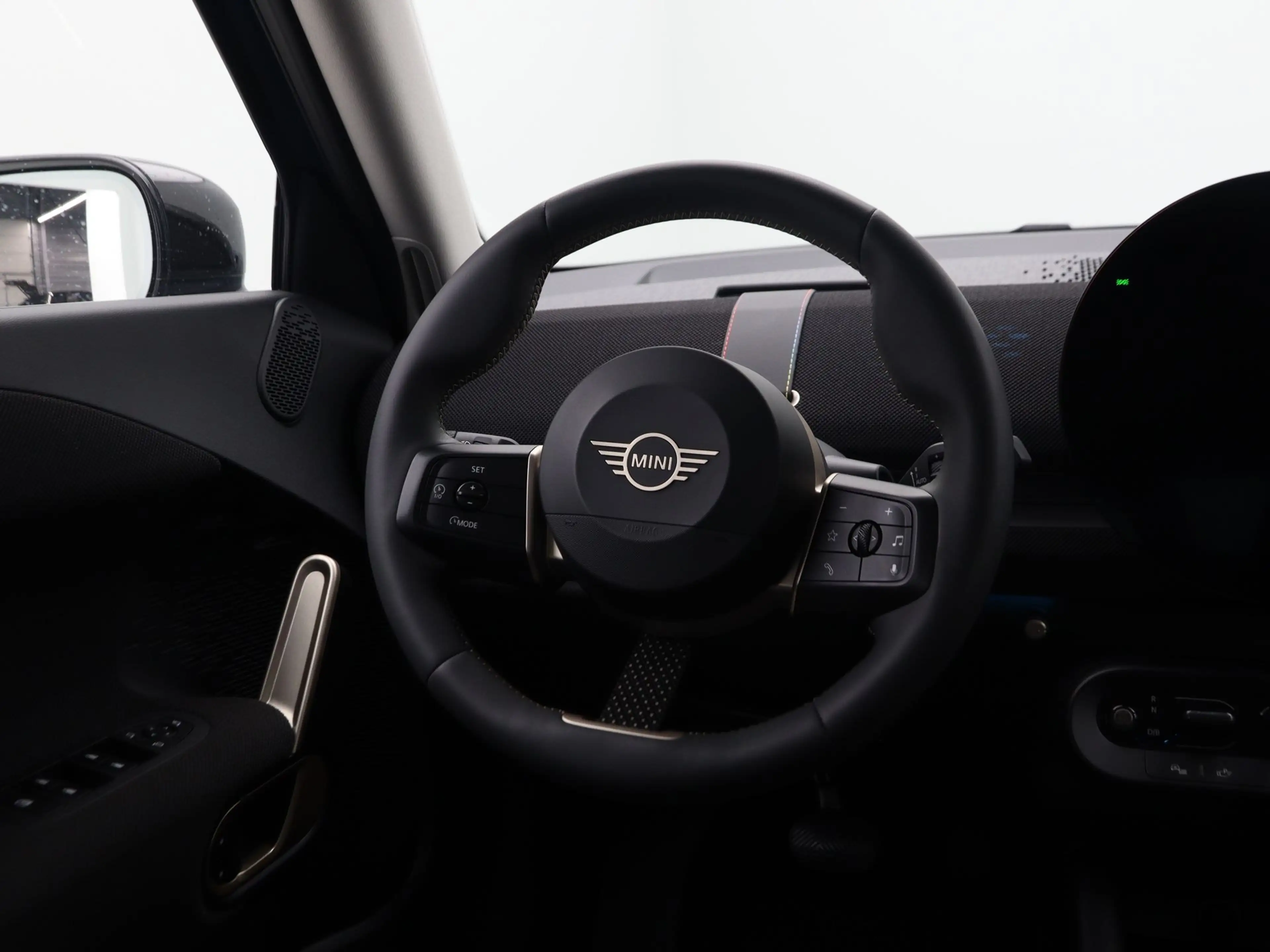 MINI Aceman E Classic Pakket S — photo 2