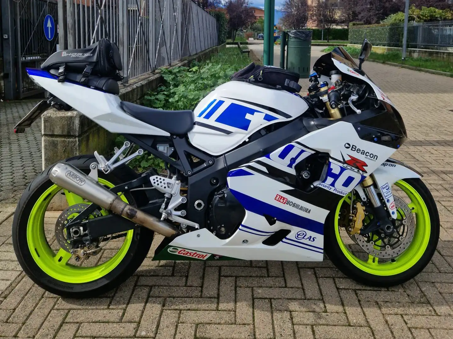 Suzuki GSX-R 750 Alb - 1