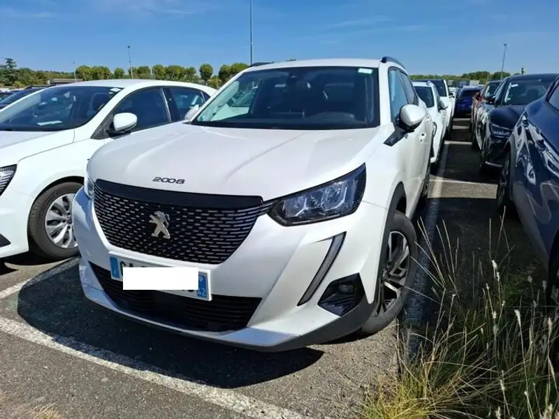 PEUGEOT 2008