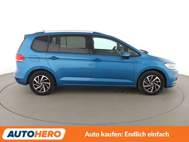 Volkswagen Touran view 7