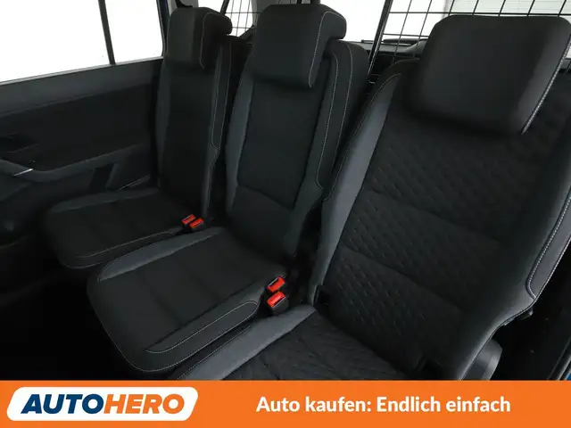 Volkswagen Touran view 14