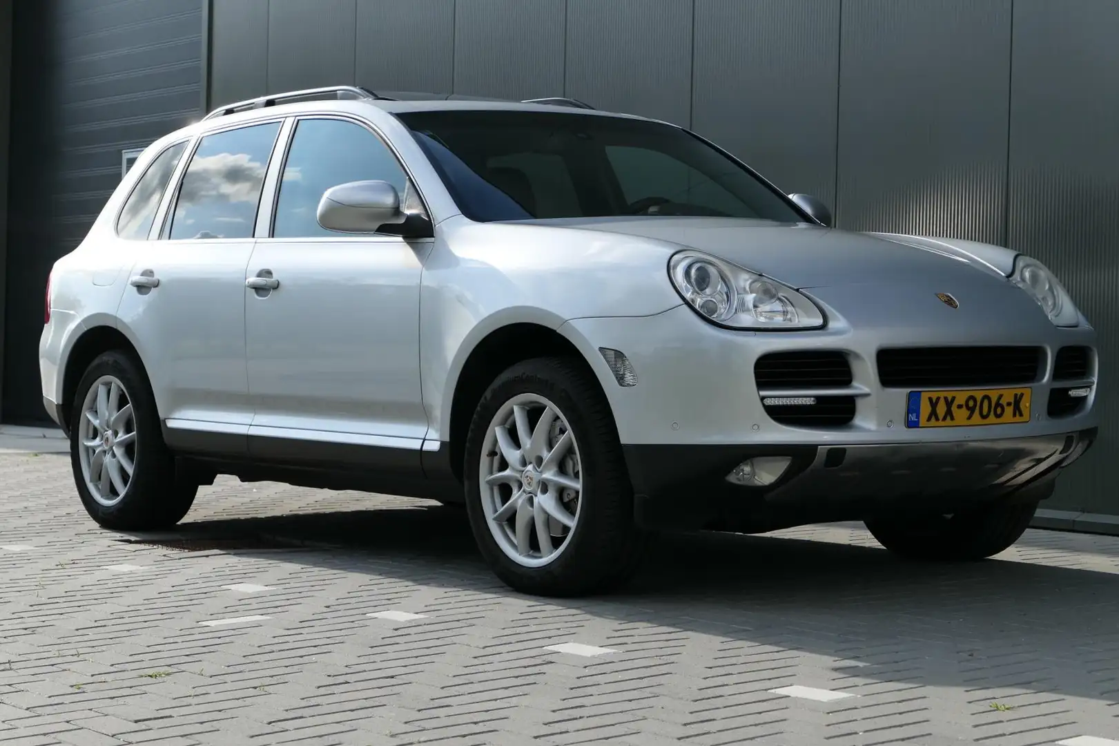 Porsche Cayenne 4.5 S Pano Leder Cruise Youngtimer Trekhaak Camera Gris - 2