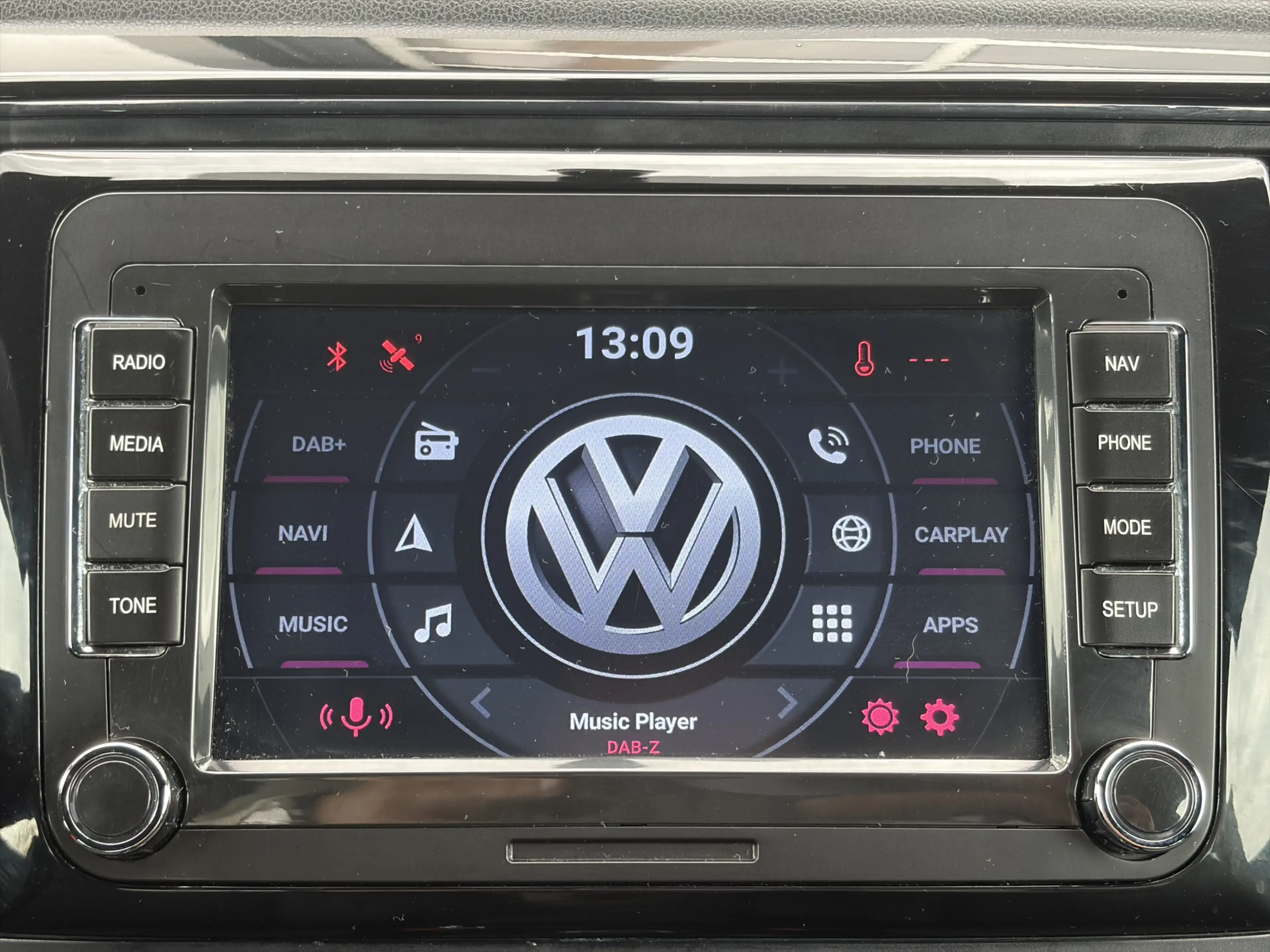 Volkswagen Beetle 1.2 TSI Design ABT pakket 105pk | Nieuwe APK | App — photo 12