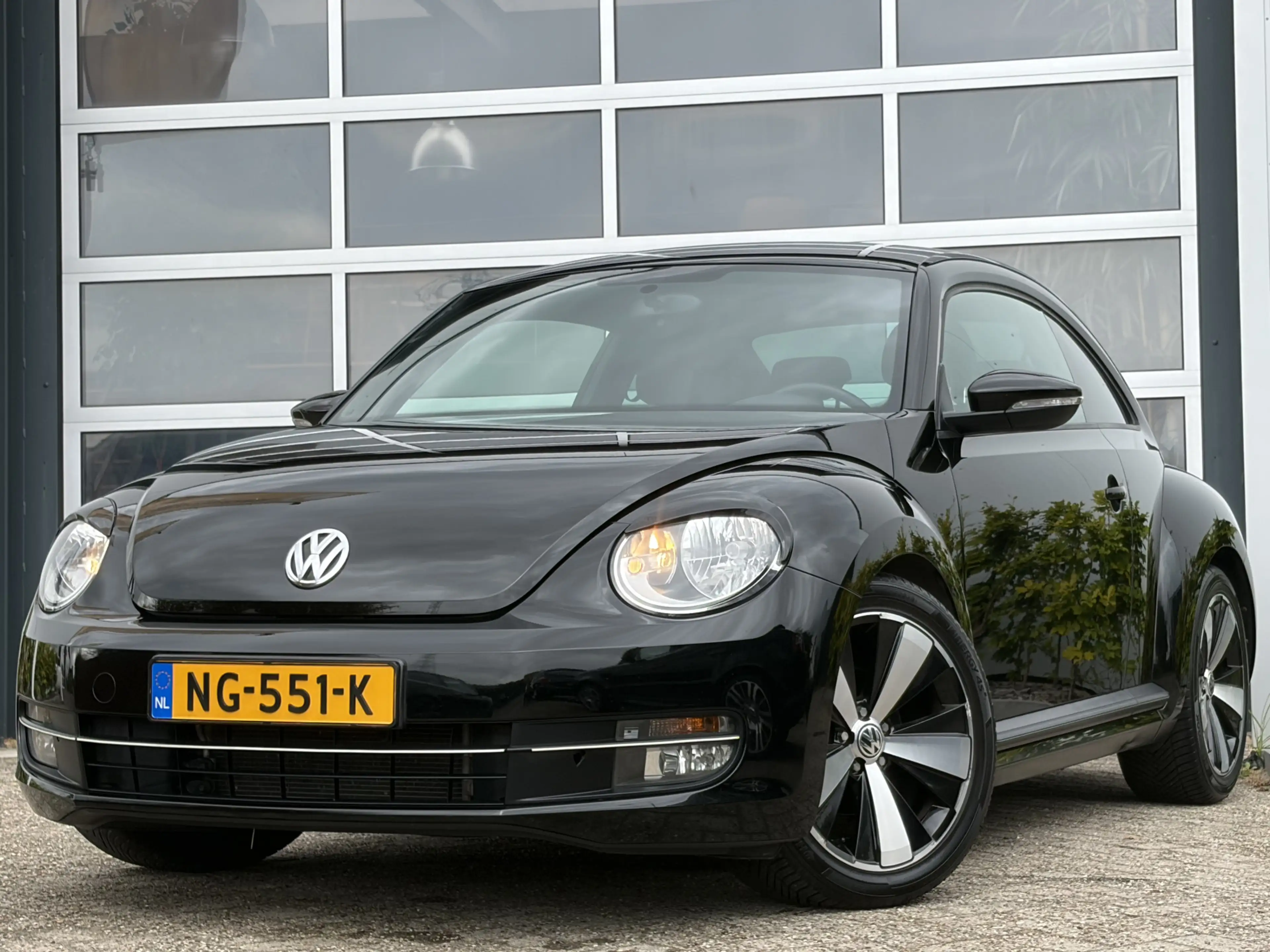 Volkswagen Beetle 1.2 TSI Design ABT pakket 105pk | Nieuwe APK | App
