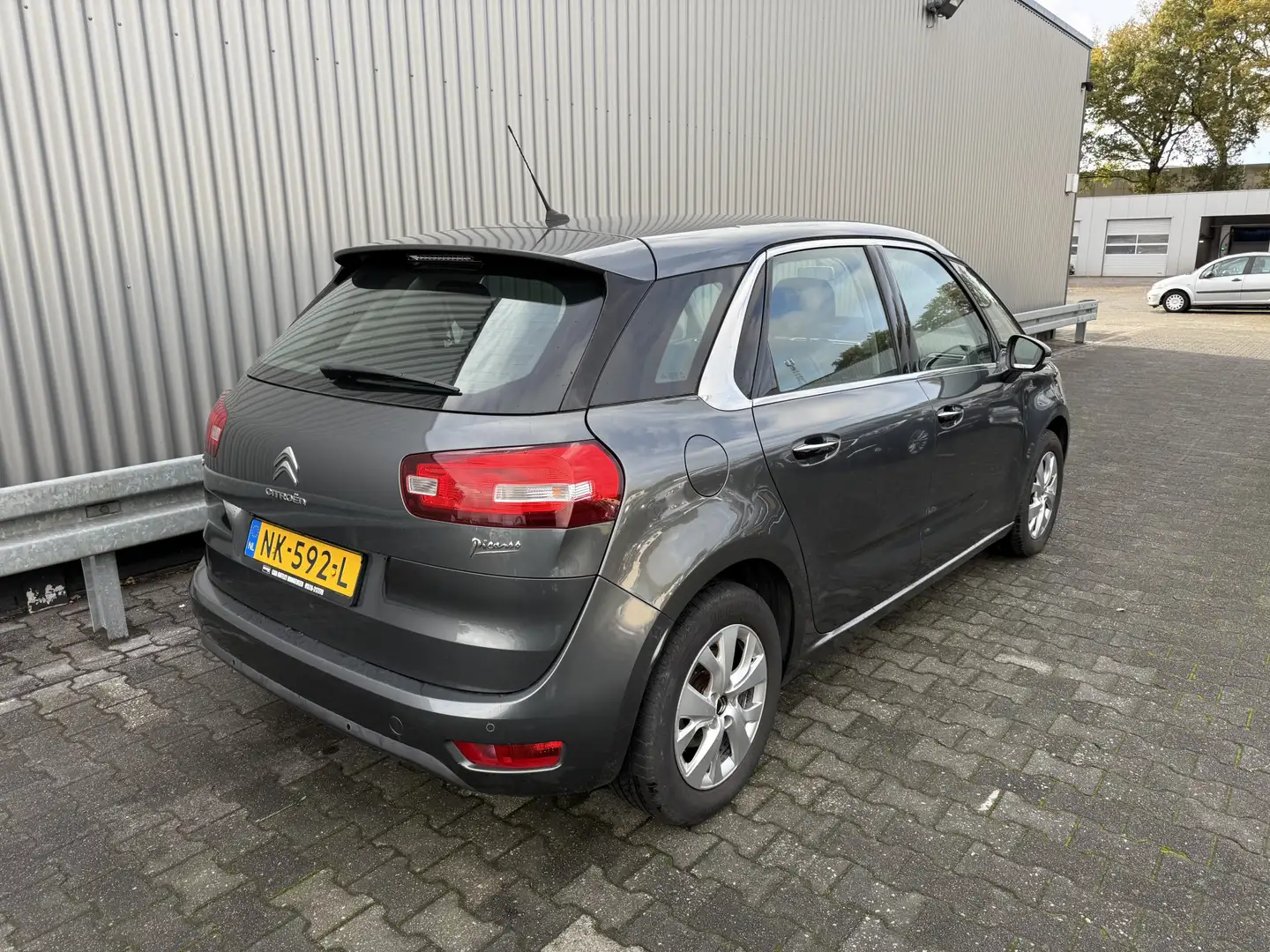 Citroen C4 Picasso 1.6 VTi Intensive Clima, Navi, LM, Cruise, nw. APK Gris - 2