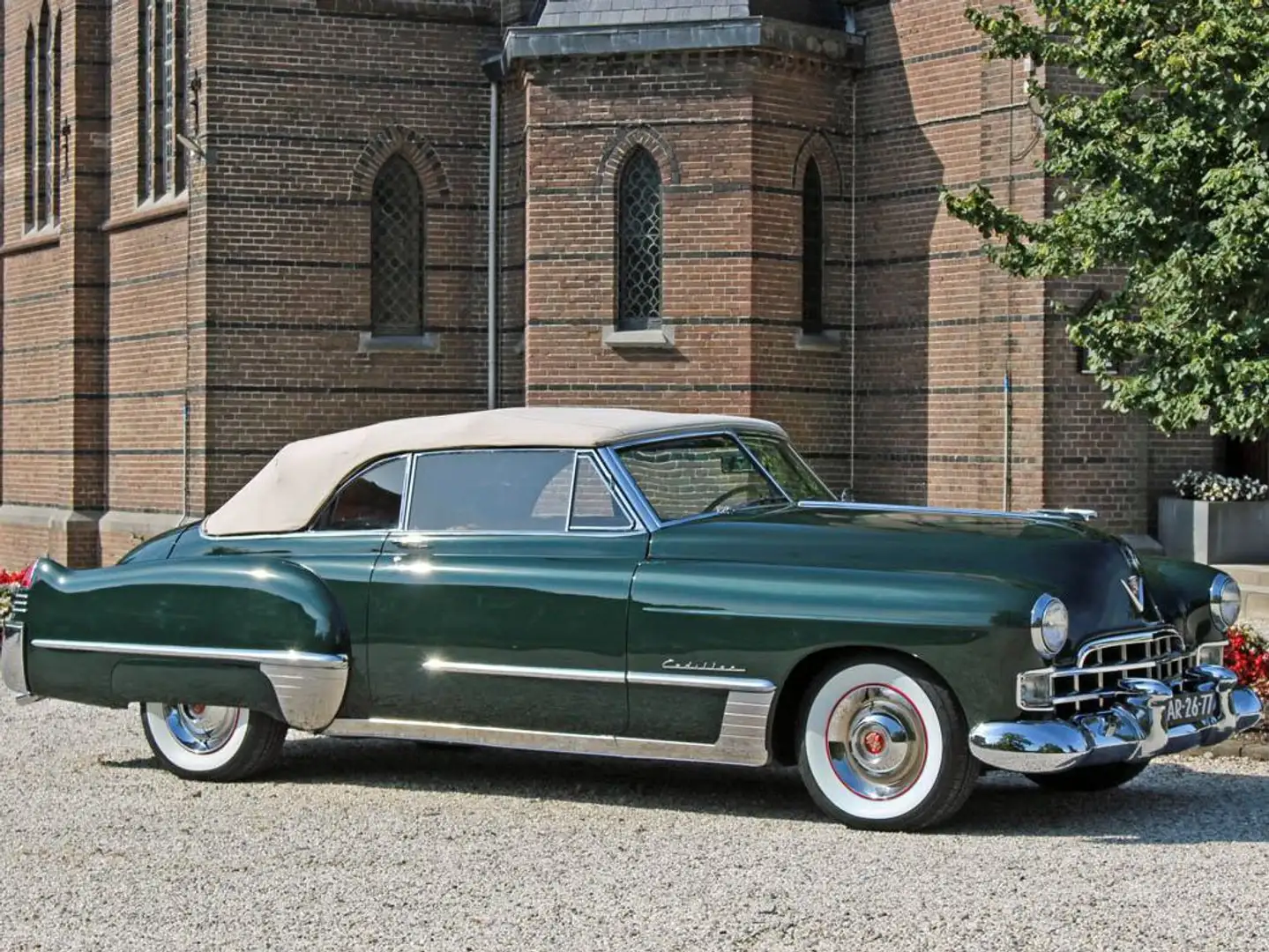 Cadillac Series 62 Convertible 1948 zelena - 1