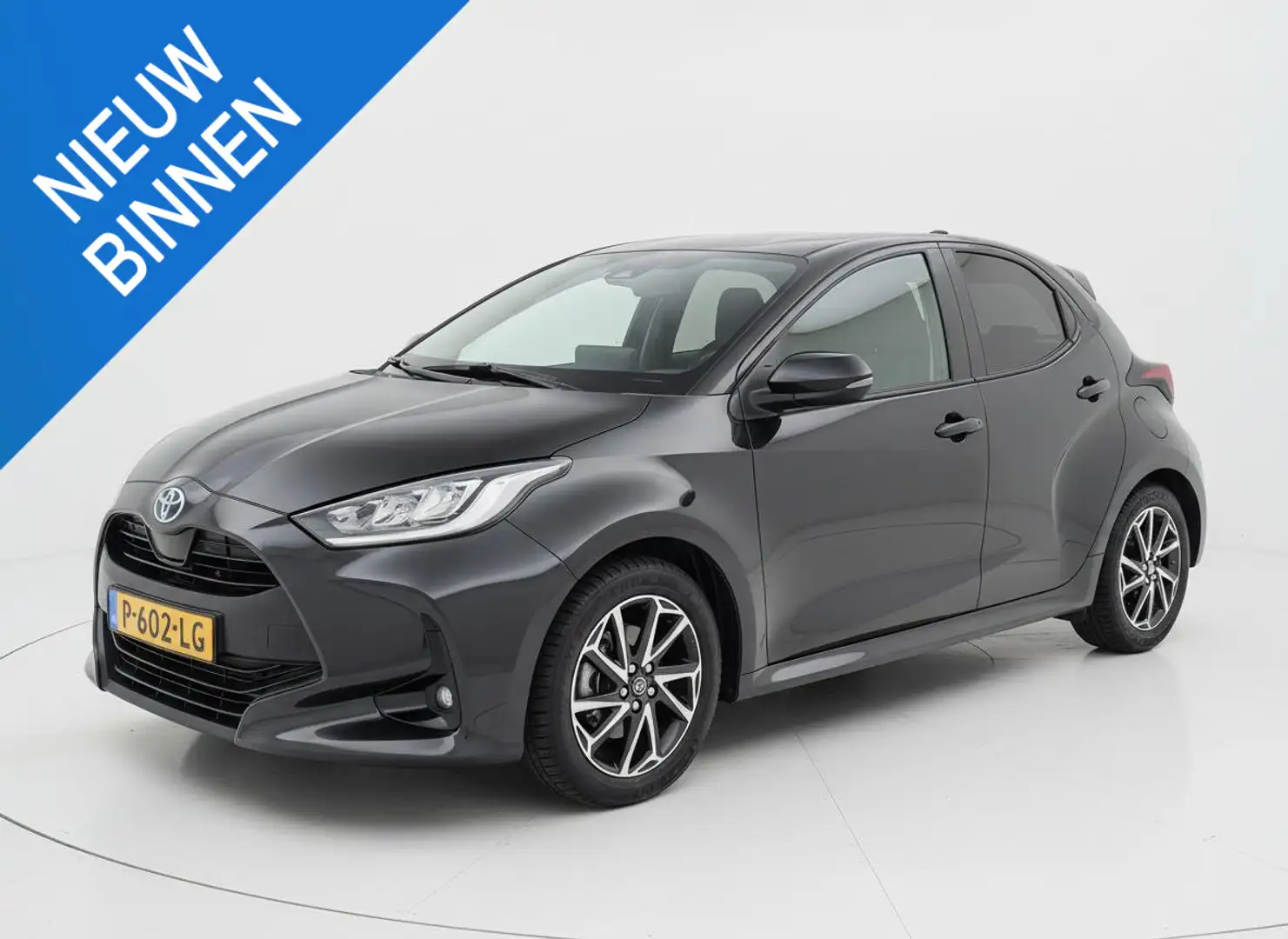 Toyota Yaris 1.5 Hybrid Dynamic NAV LED DAB+ KEYLESS Schwarz - 1