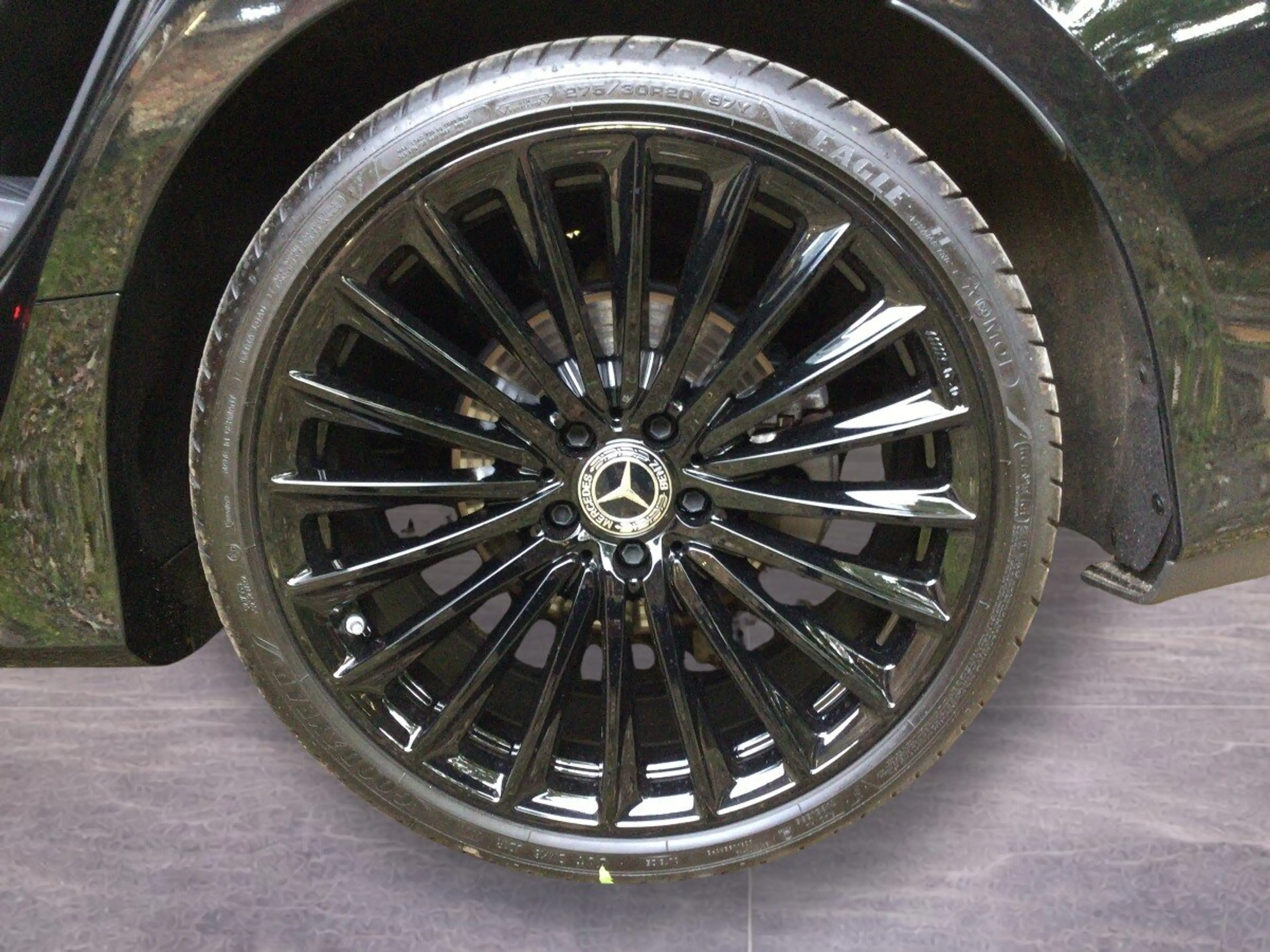 Mercedes-Benz CLS 300 CLS 300 d 4M AMG+SHD+DISTRON+LED+BURMESTER+LEDER — photo 11