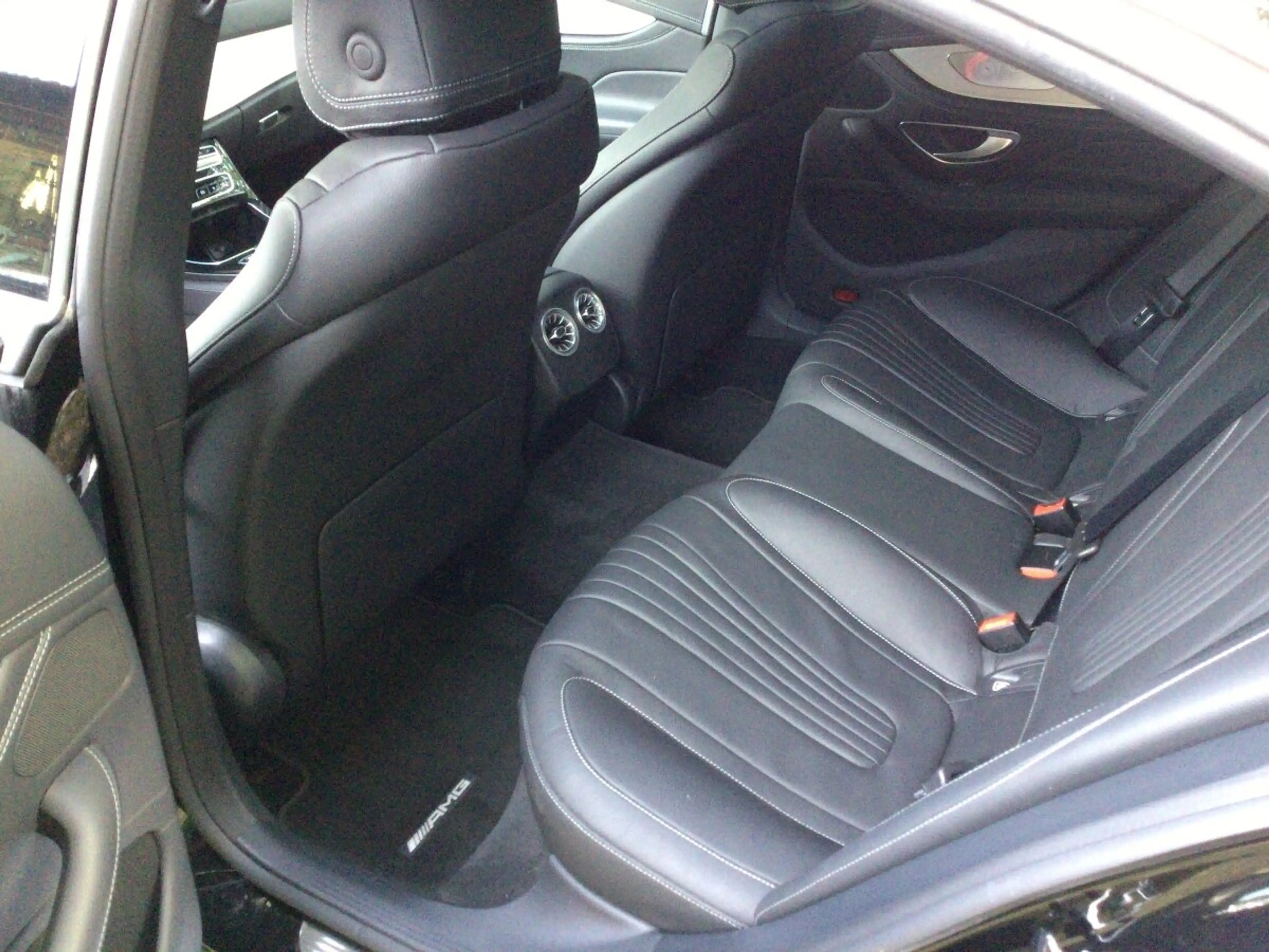 Mercedes-Benz CLS 300 CLS 300 d 4M AMG+SHD+DISTRON+LED+BURMESTER+LEDER — photo 7